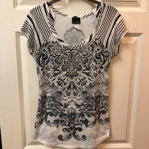 Daytrip Sequin Graphic Tee